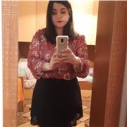 Laureata impartisce lezioni di storia